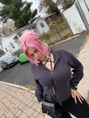 Bebe Rexha OnlyFans Leaked Free Thumbnail Picture - #EVB0IQAAN0