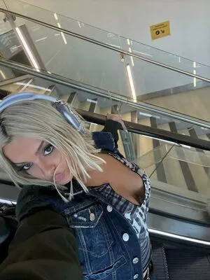 Bebe Rexha OnlyFans Leaked Free Thumbnail Picture - #dPIdBugfSg