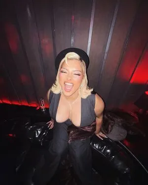 Bebe Rexha OnlyFans Leaked Free Thumbnail Picture - #j9eCTx1Uua