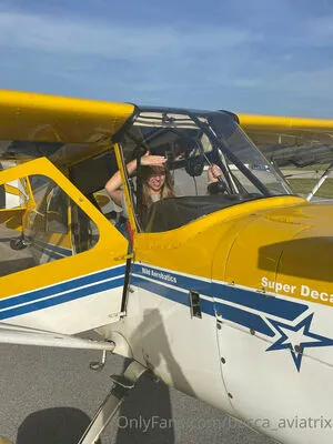 Becca Aviatrix OnlyFans Leaked Free Thumbnail Picture - #eWnZiYBU27
