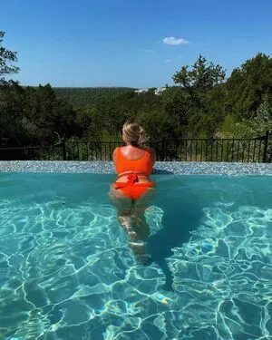 Becca Harnell OnlyFans Leaked Free Thumbnail Picture - #EmtpDXAVQ4