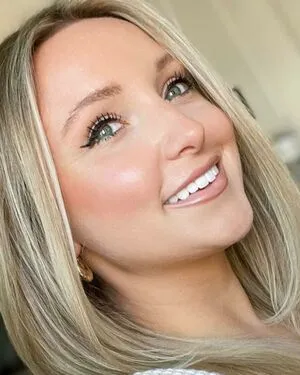 Becca Harnell OnlyFans Leaked Free Thumbnail Picture - #Nggses2iel