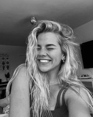 Becca Means OnlyFans Leaked Free Thumbnail Picture - #58xc96TbBn