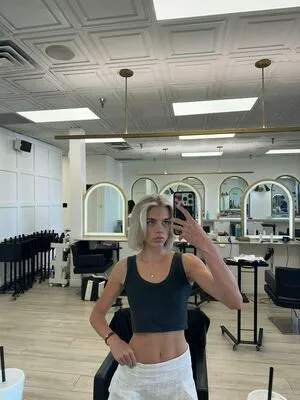 Becca Means OnlyFans Leaked Free Thumbnail Picture - #tbU5ty5ys3