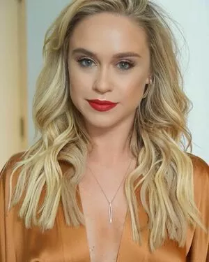 Becca Tobin OnlyFans Leaked Free Thumbnail Picture - #B7aQJ2ALqI