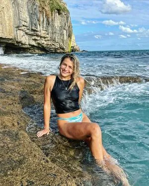Becca Wakefield OnlyFans Leaked Free Thumbnail Picture - #6VVUdm4MdI
