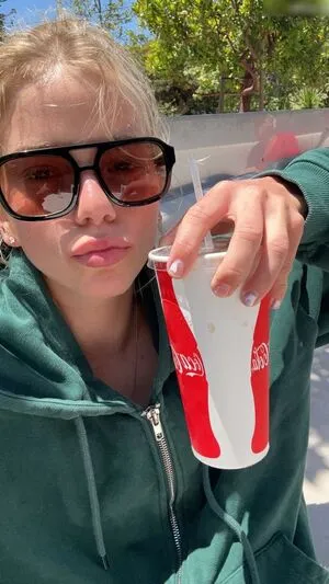 Beccameans OnlyFans Leaked Free Thumbnail Picture - #W1LmsfdwJI