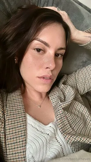 Beccathevet OnlyFans Leaked Free Thumbnail Picture - #mjAhmMB27W