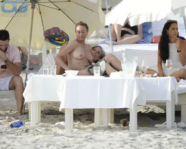 Becker Lilly OnlyFans Leaked Free Thumbnail Picture - #NmtJuiAg53