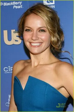 Becki Newton OnlyFans Leaked Free Thumbnail Picture - #4FrHZ1TOun