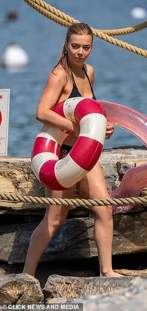 Becky Hill OnlyFans Leaked Free Thumbnail Picture - #7QBbLMrcLY