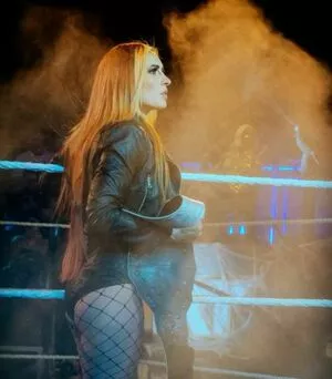 Becky Lynch OnlyFans Leaked Free Thumbnail Picture - #e0MUzAsInj