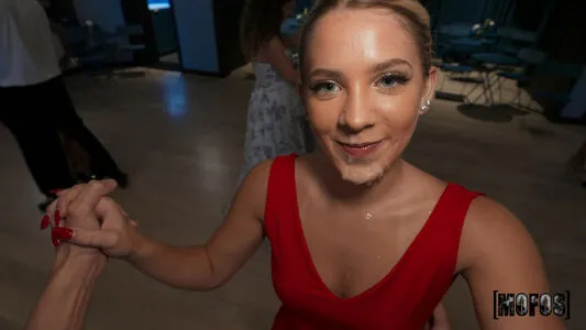 Becky Summers OnlyFans Leaked Free Thumbnail Picture - #1W4QSK3qWe