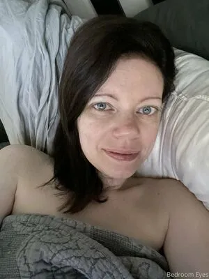 Bedroom Eyes Free OnlyFans Leaked Free Thumbnail Picture - #M5atj5U0NW