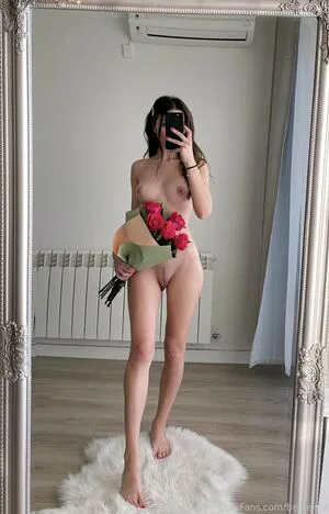 Bee Elina OnlyFans Leaked Free Thumbnail Picture - #f4ixAOCgtp