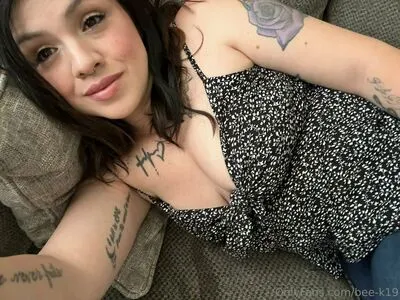 Bee K19 OnlyFans Leaked Free Thumbnail Picture - #UiuGqsWBEA