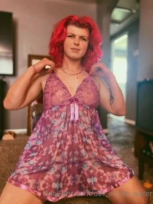 Bee On Her Knees OnlyFans Leaked Free Thumbnail Picture - #MLmpgkAVf9