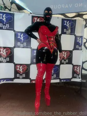 Bee The Rubber Doll OnlyFans Leaked Free Thumbnail Picture - #w8yzLqbxRh