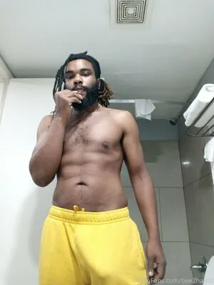 Bee2hardd OnlyFans Leaked Free Thumbnail Picture - #L6ChRVh7KA