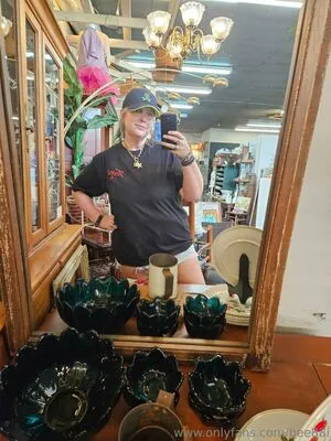 Bee88i OnlyFans Leaked Free Thumbnail Picture - #0BkHoXJn7c