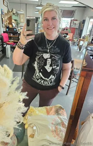 Bee88i OnlyFans Leaked Free Thumbnail Picture - #27jD4Ql2UG