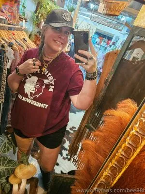 Bee88i OnlyFans Leaked Free Thumbnail Picture - #D3WalM80Ft