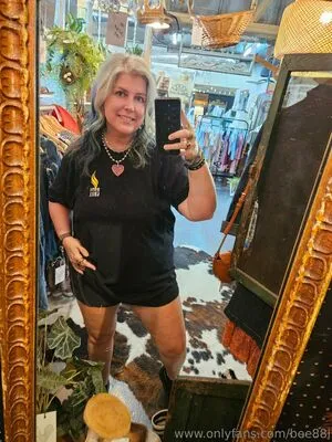 Bee88i OnlyFans Leaked Free Thumbnail Picture - #lkewG6W2xM