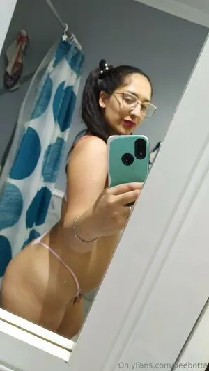 Beebotta OnlyFans Leaked Free Thumbnail Picture - #4C6JPGwkqy