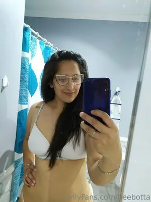 Beebotta OnlyFans Leaked Free Thumbnail Picture - #9PlSTHyA84