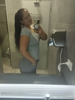 Beebotta OnlyFans Leaked Free Thumbnail Picture - #UjNr4cKKD8