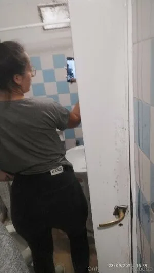 Beebotta OnlyFans Leaked Free Thumbnail Picture - #XIDxU63v7j