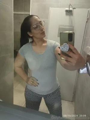 Beebotta OnlyFans Leaked Free Thumbnail Picture - #poKr1ek8MY