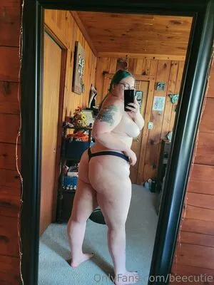 Beecutie OnlyFans Leaked Free Thumbnail Picture - #c7KzSsT9W3