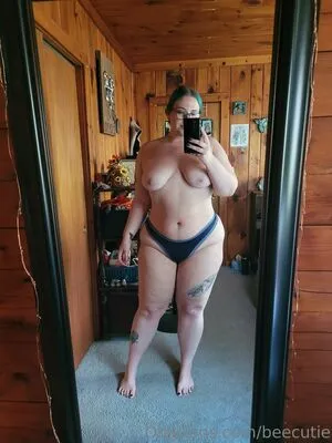 Beecutie OnlyFans Leaked Free Thumbnail Picture - #ukht5526sO