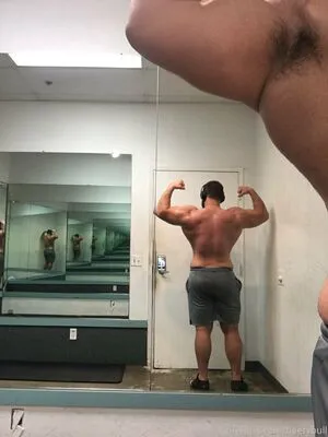 Beefybull OnlyFans Leaked Free Thumbnail Picture - #Qw8AAAJcUM