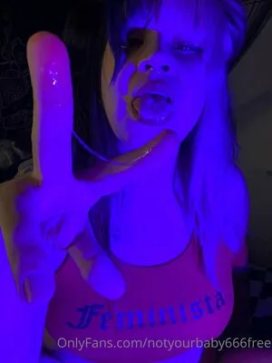 Beesunshine666 OnlyFans Leaked Free Thumbnail Picture - #twuQaWxusq
