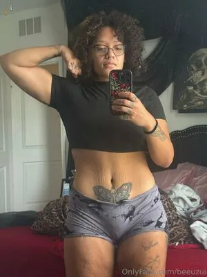 Beeuzui OnlyFans Leaked Free Thumbnail Picture - #9B1BTQ9lrN