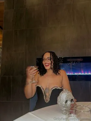 Beeuzui OnlyFans Leaked Free Thumbnail Picture - #AgdOgP658O