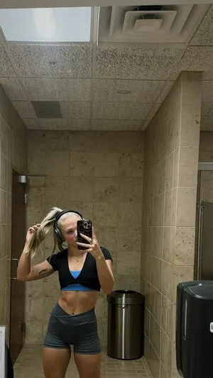 Beeuzui OnlyFans Leaked Free Thumbnail Picture - #kPSmvu00wH