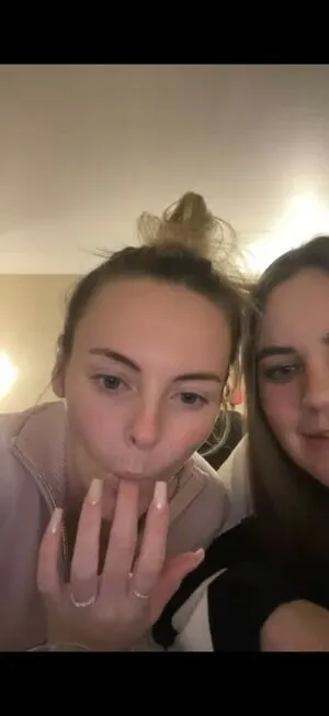 Beez Asmr OnlyFans Leaked Free Thumbnail Picture - #jsXPCYa4B7