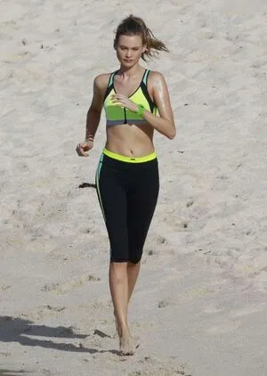 Behati Prinsloo OnlyFans Leaked Free Thumbnail Picture - #CFHLlP4Xes