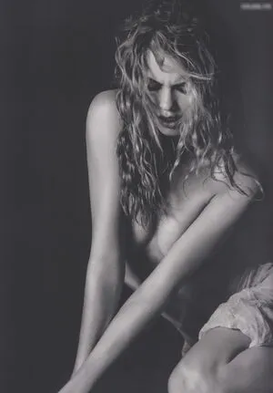 Behati Prinsloo OnlyFans Leaked Free Thumbnail Picture - #DGqASnw5OH