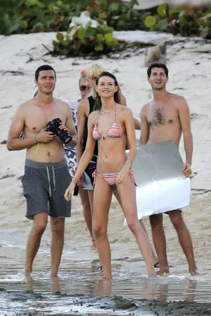 Behati Prinsloo OnlyFans Leaked Free Thumbnail Picture - #elyXzIa4o9