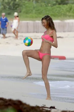 Behati Prinsloo OnlyFans Leaked Free Thumbnail Picture - #x1w2WRvbXO