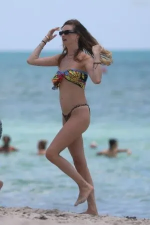 Behati Prinsloo OnlyFans Leaked Free Thumbnail Picture - #xQuAVVFDiB