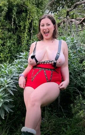 Bel Larcombe Slice Of Salami OnlyFans Leaked Free Thumbnail Picture - #VtyQ9DLoTo