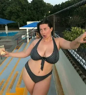 Bel Larcombe OnlyFans Leaked Free Thumbnail Picture - #Esiup4WZ7p