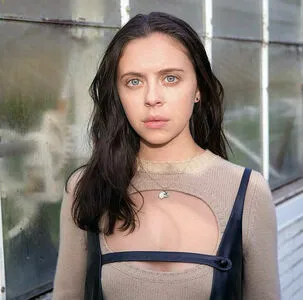 Bel Powley OnlyFans Leaked Free Thumbnail Picture - #7d8a9baUY1