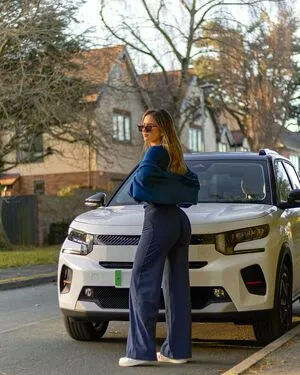 Bela Fernandez OnlyFans Leaked Free Thumbnail Picture - #KT41bUAAvE