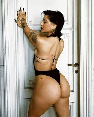Belen Negri OnlyFans Leaked Free Thumbnail Picture - #tiGfscc33S